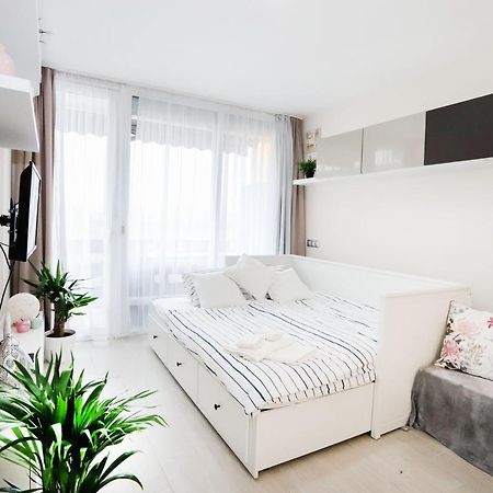 Silver Lodge Ezuestpart Apartman Siófok Zewnętrze zdjęcie